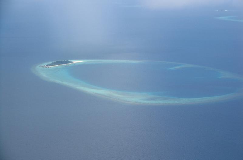Maldives from the air (24).jpg